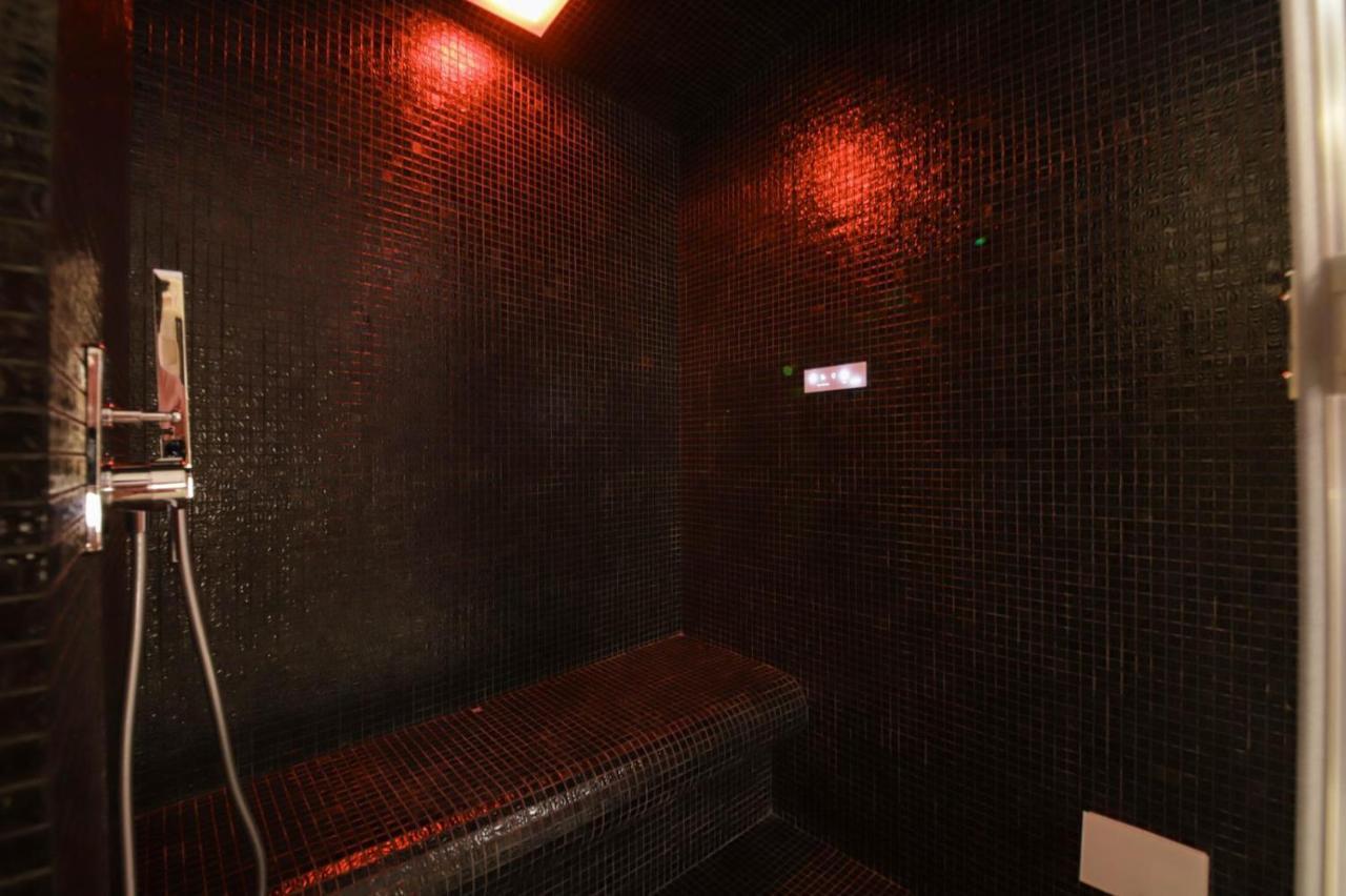 Suite & Spa Via Veneto مونوبولي المظهر الخارجي الصورة